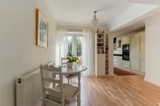 Burtons Road, Hampton Hill, TW12 photo 3