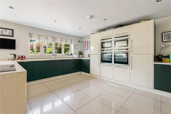 Jesslyn Close, Weston Favell Village, NN3 photo 6