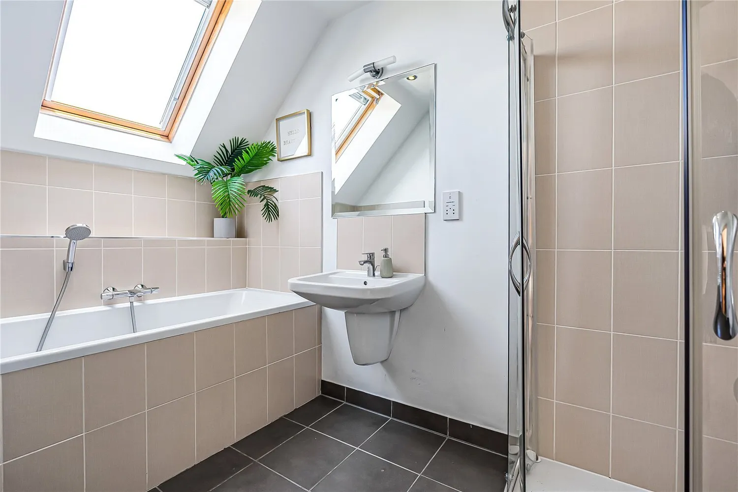 Jesslyn Close, Weston Favell Village, NN3 photo 22