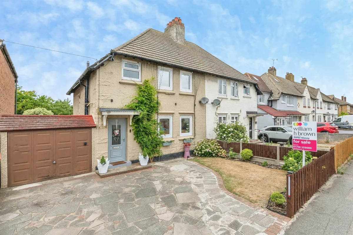 South End Road, Rainham