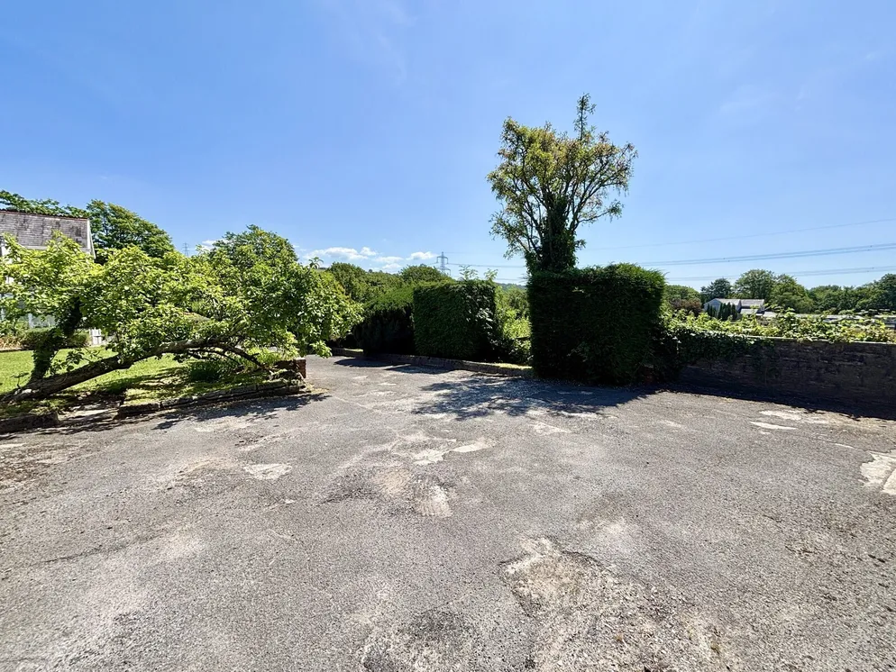Property carousel item 29