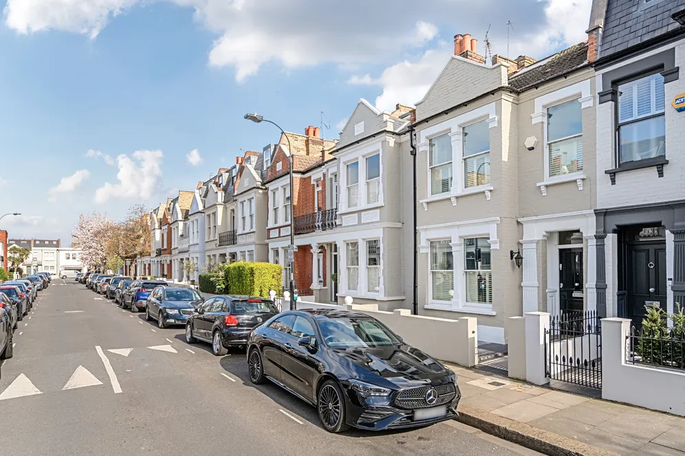 Gowan Avenue, London, SW6 photo 3