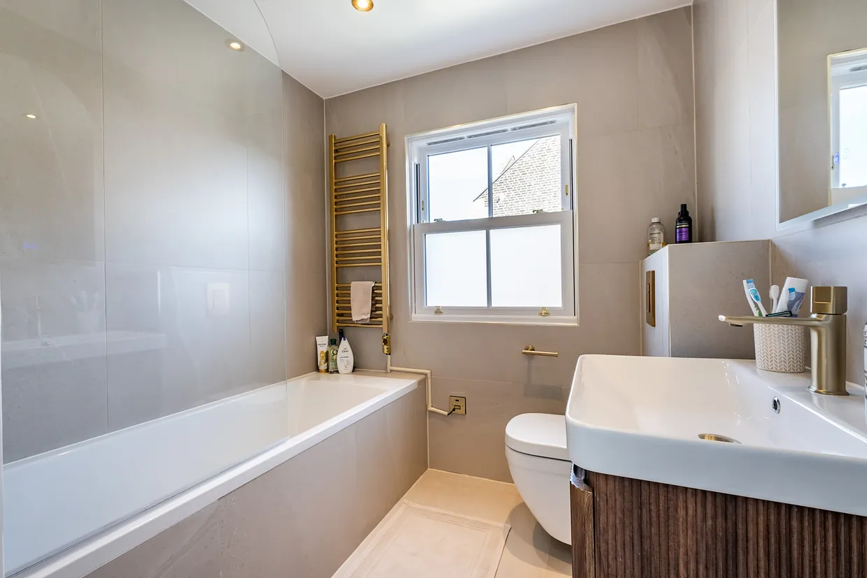 Glazbury Road, London, W14 photo 18