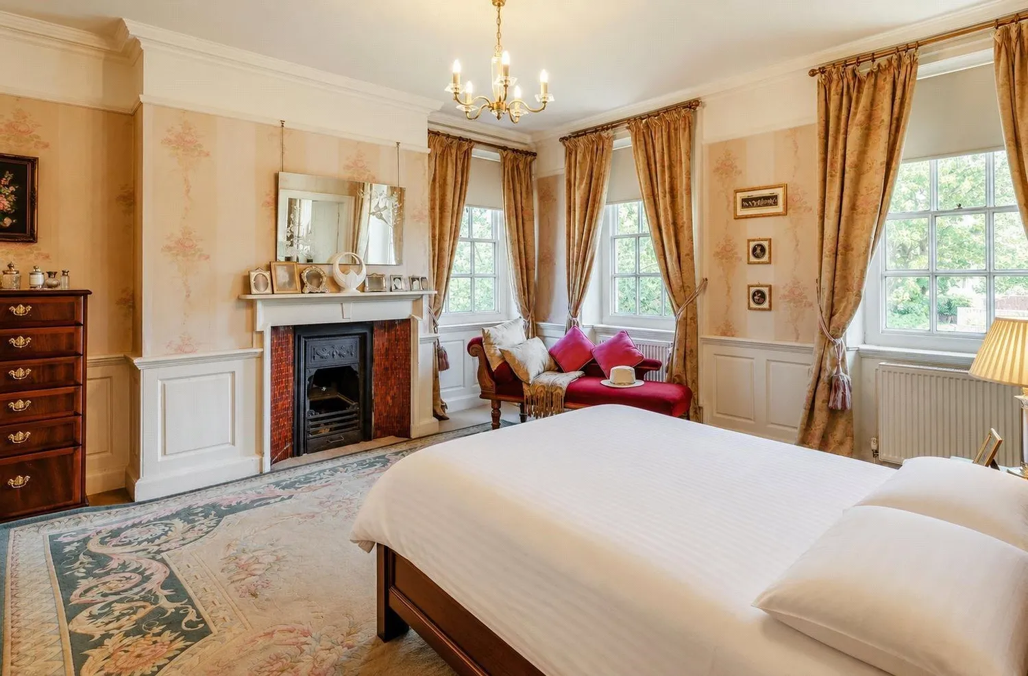 Parkgate Road, Neston, CH64 photo 14