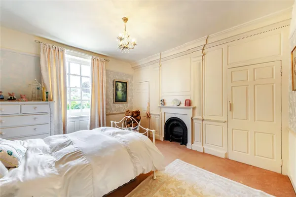 Parkgate Road, Neston, CH64 photo 17