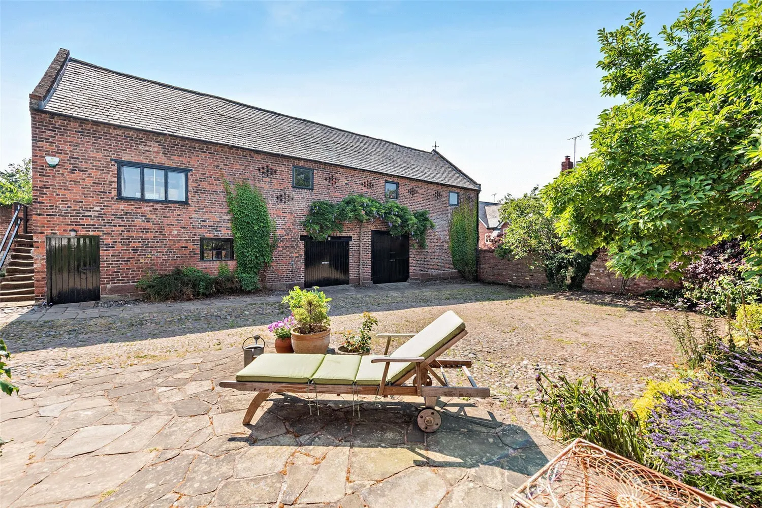 Parkgate Road, Neston, CH64 photo 31