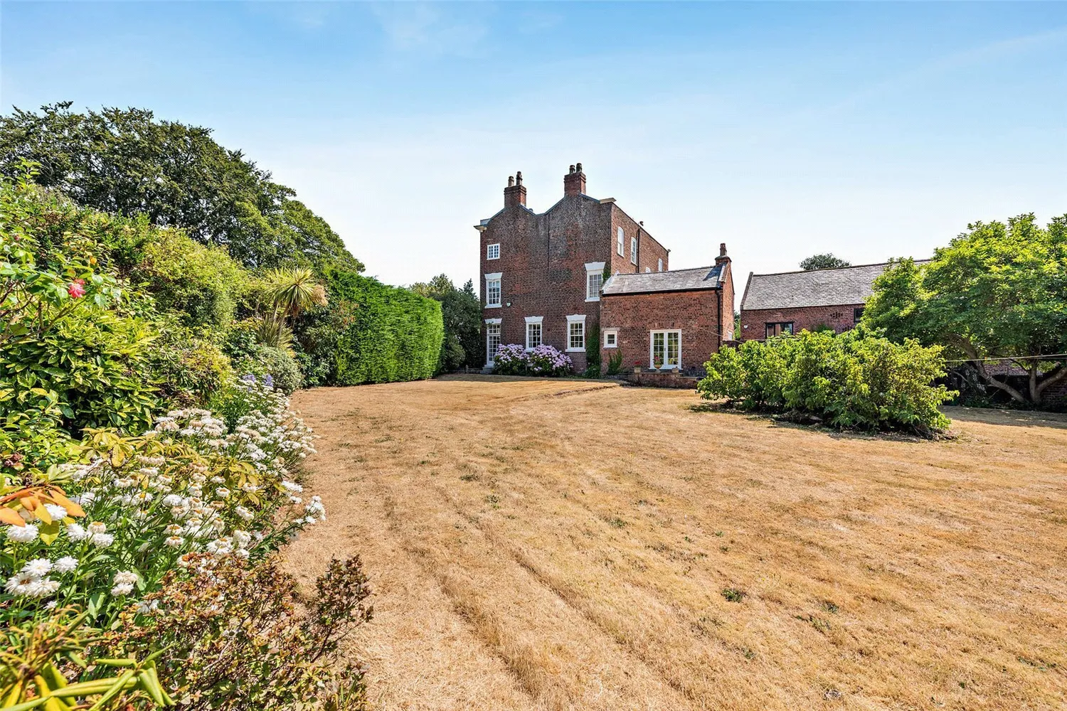 Parkgate Road, Neston, CH64 photo 36