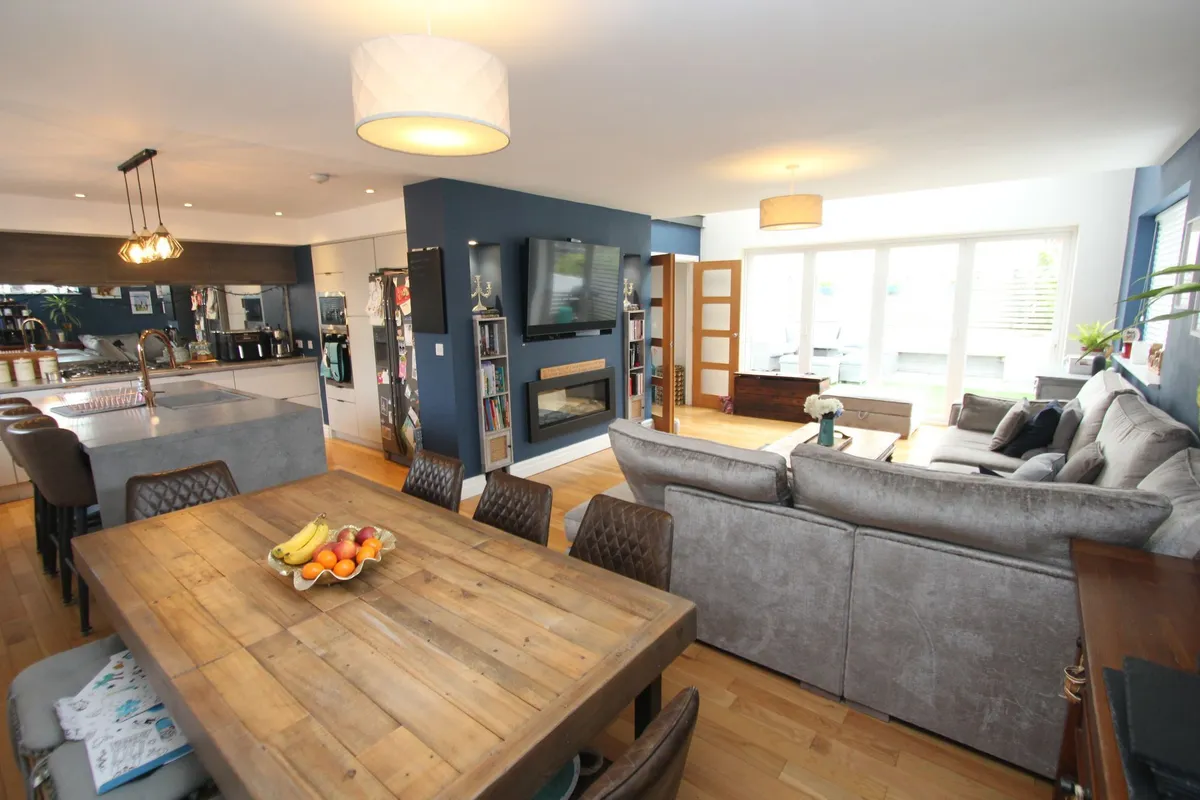 Wine Street, Llantwit Major, CF61