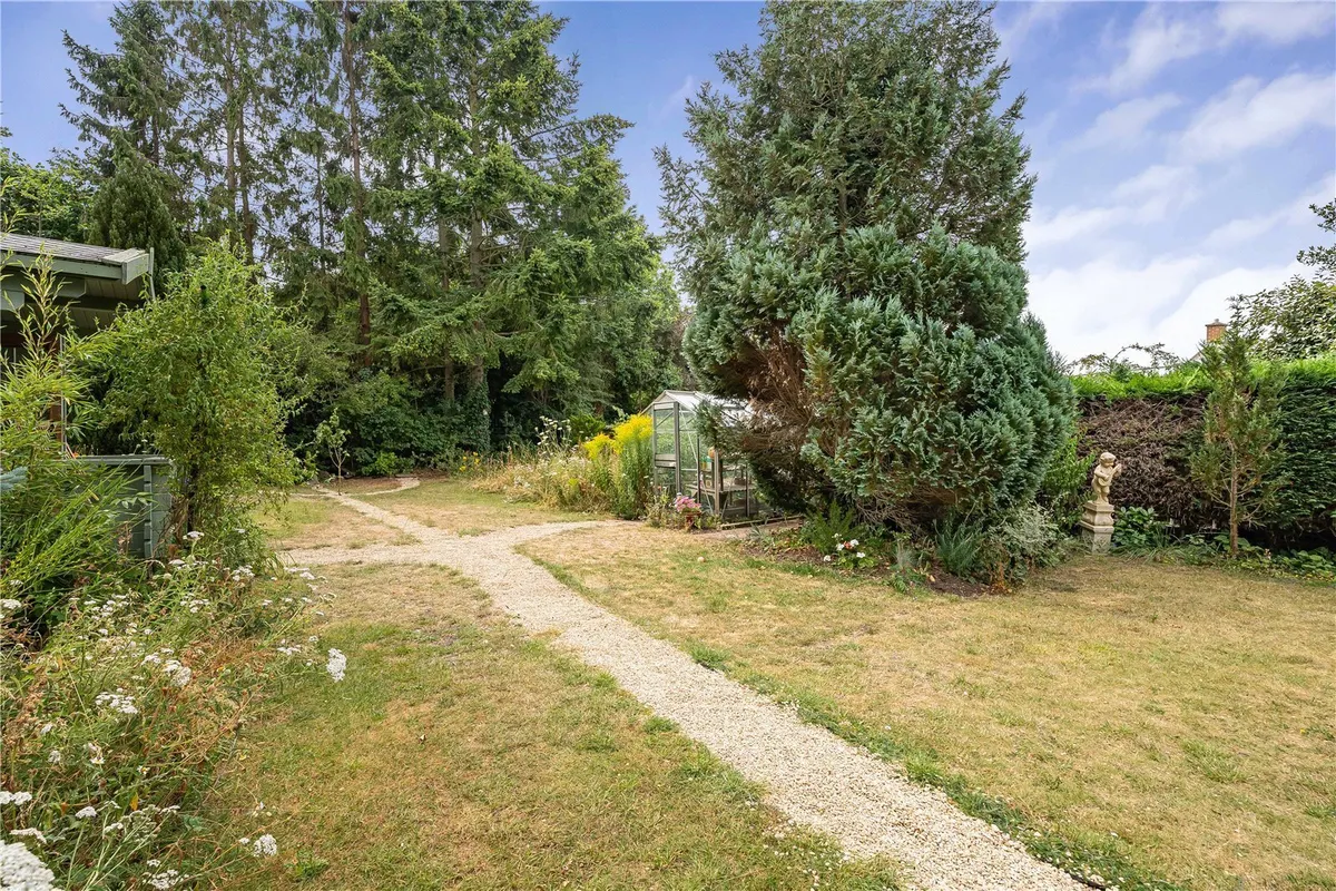 Tree Lane, Oxford, Oxfordshire, OX4
