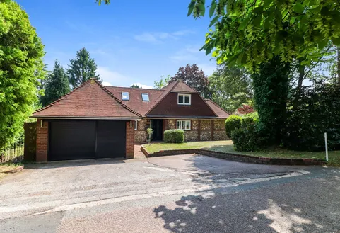 Lady Meadow, Kings Langley, WD4