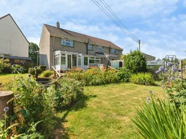 Healey Drive, Hinton, Chippenham thumb 2