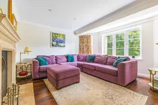 Avenue Road, Shalden, GU34 photo 8