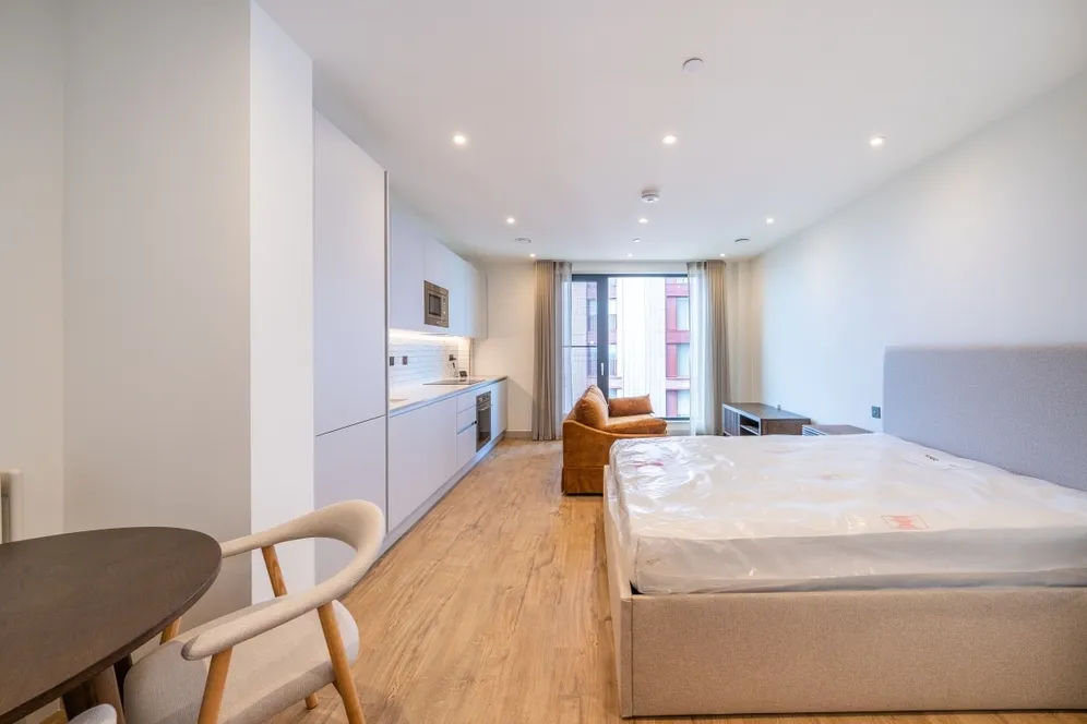 The Eades, 11 Selborne Road London E17 photo 4