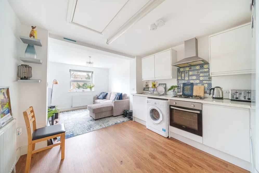 Hampden Road London N8 photo 6