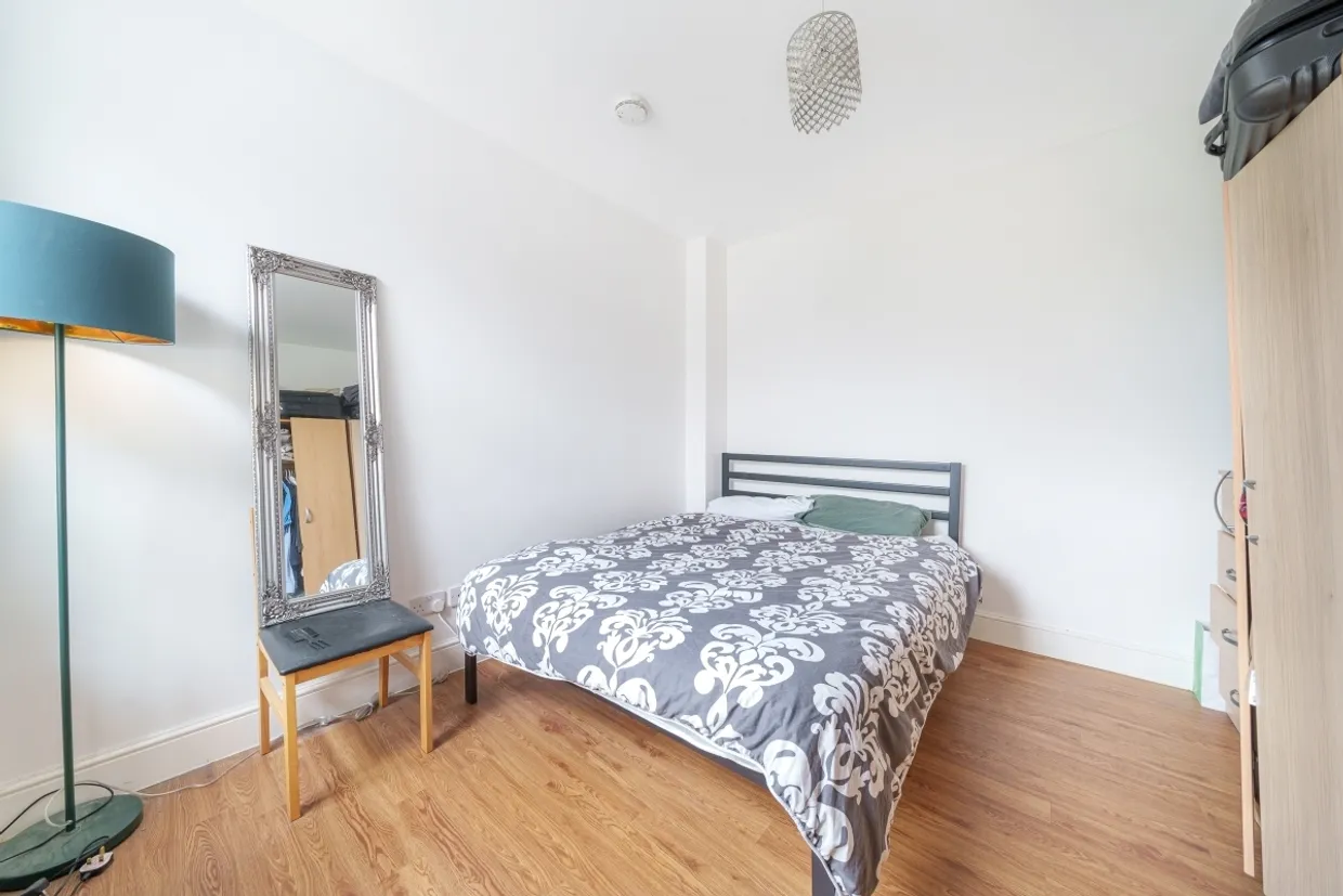 Hampden Road London N8 photo 7