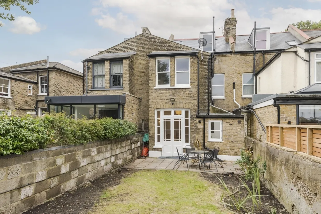 Fitzwilliam Road, SW4 photo 8