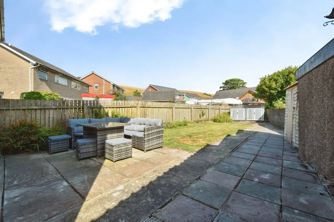 Property photo 11
