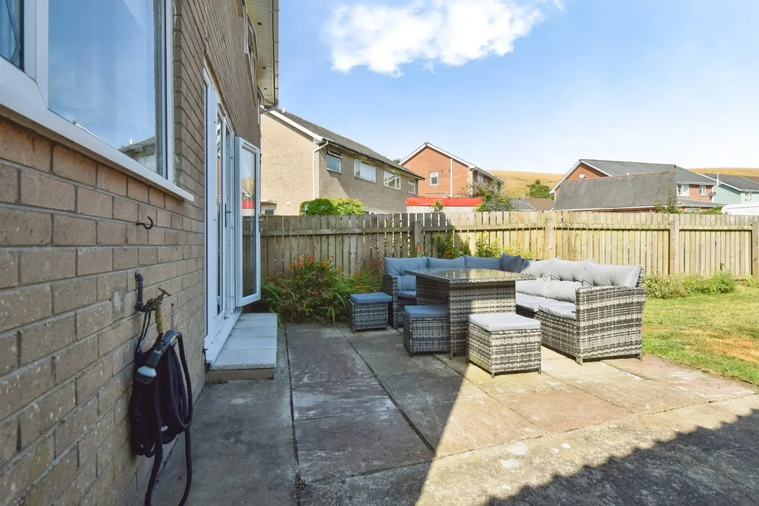 Property photo 25