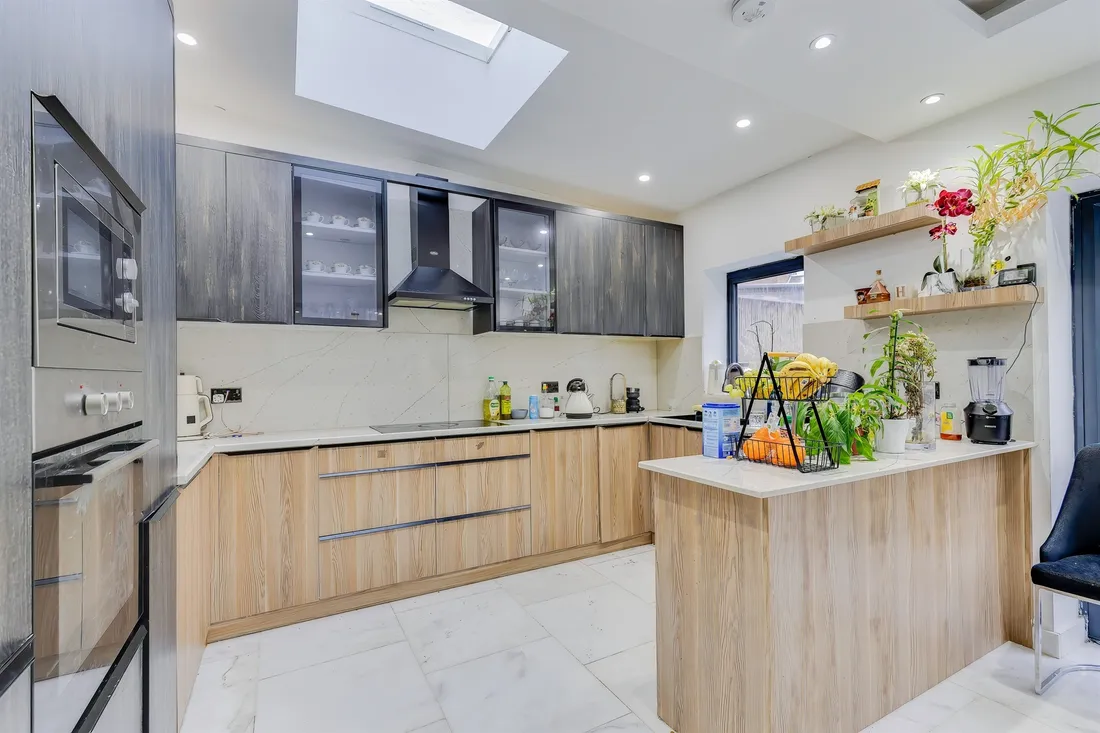 Property photo 28