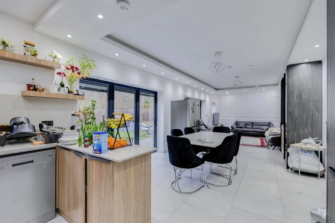 Property photo 30