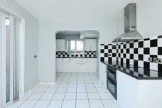 Wroot Road, Finningley, DONCASTER