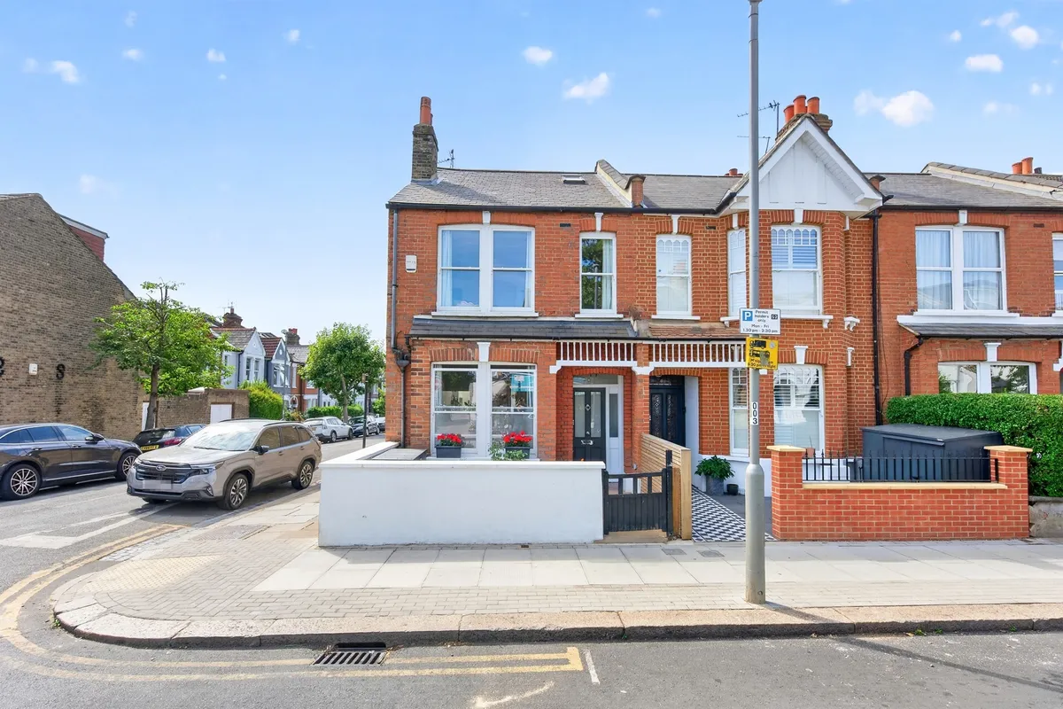 Brookwood Road, London
