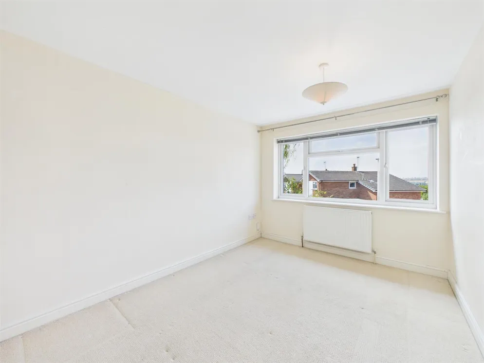 Property carousel item 10