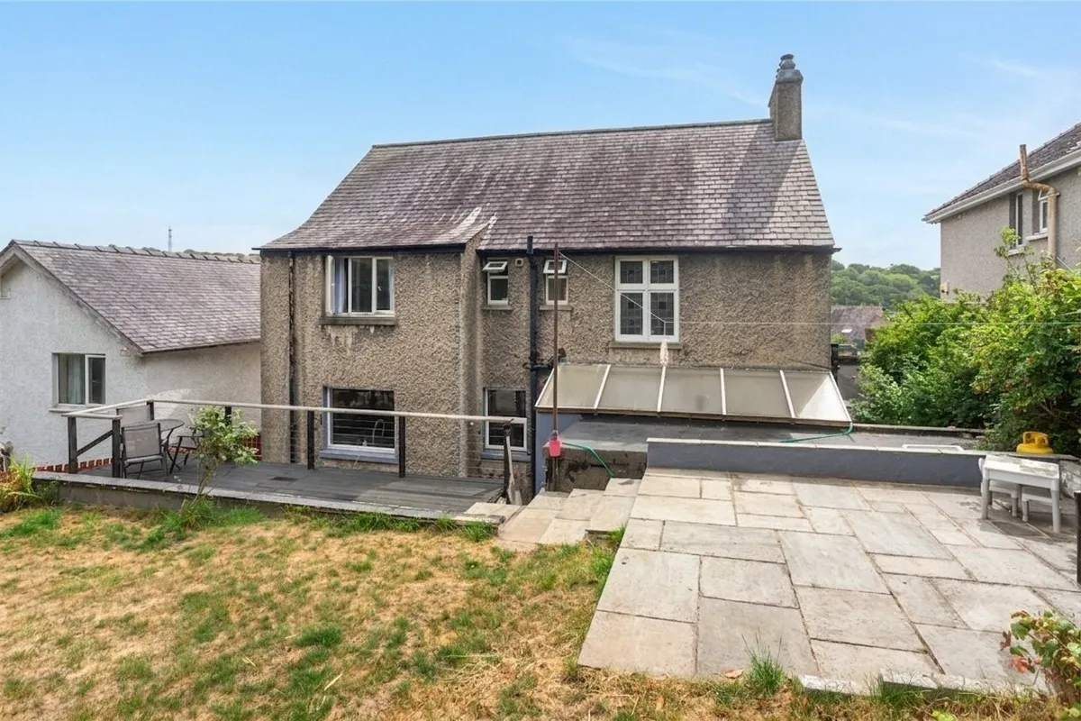 Penchwintan Road, Bangor, Gwynedd, LL57