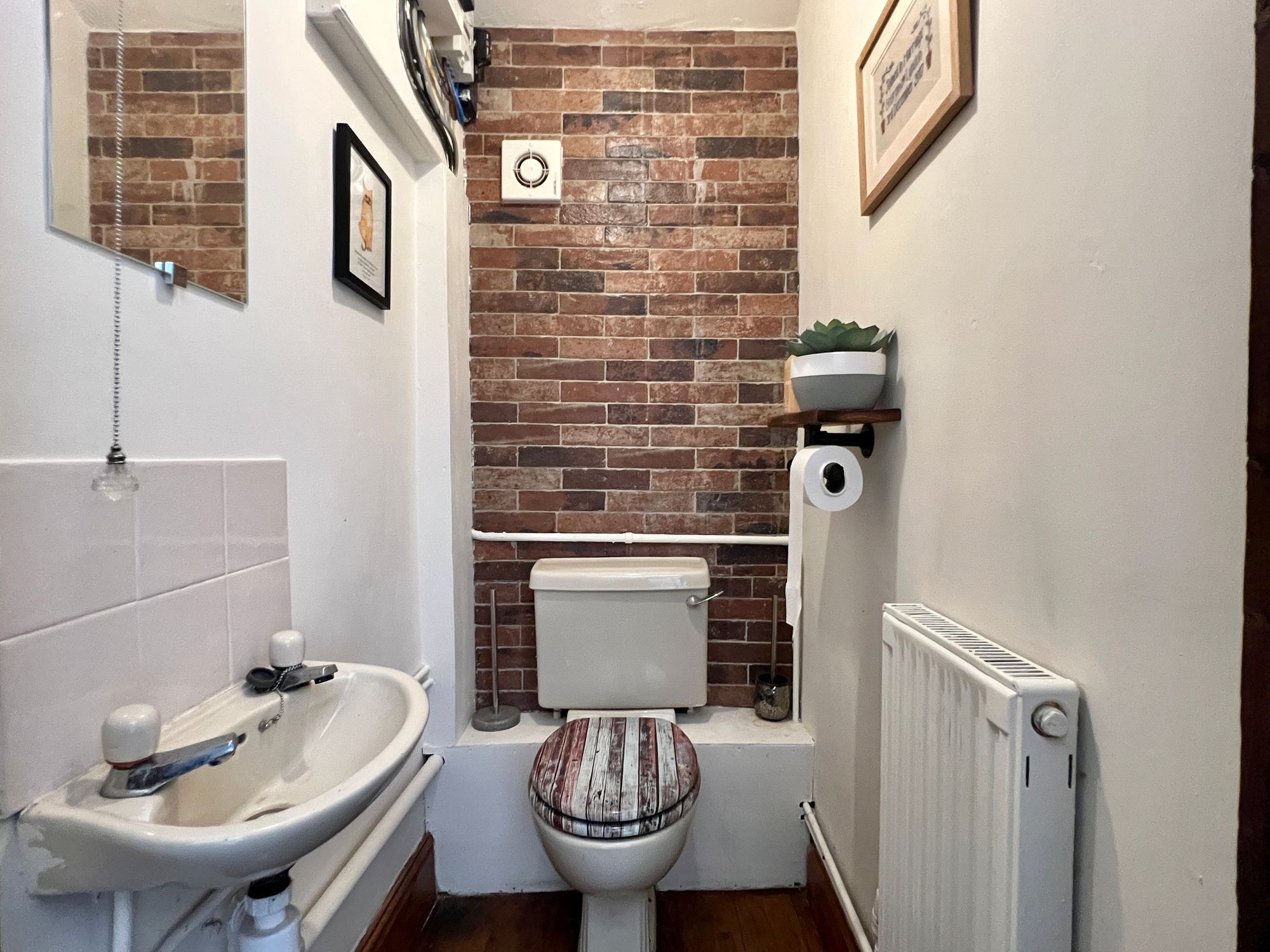 West Newton, Bridgwater - NO Onward chain! Image 10