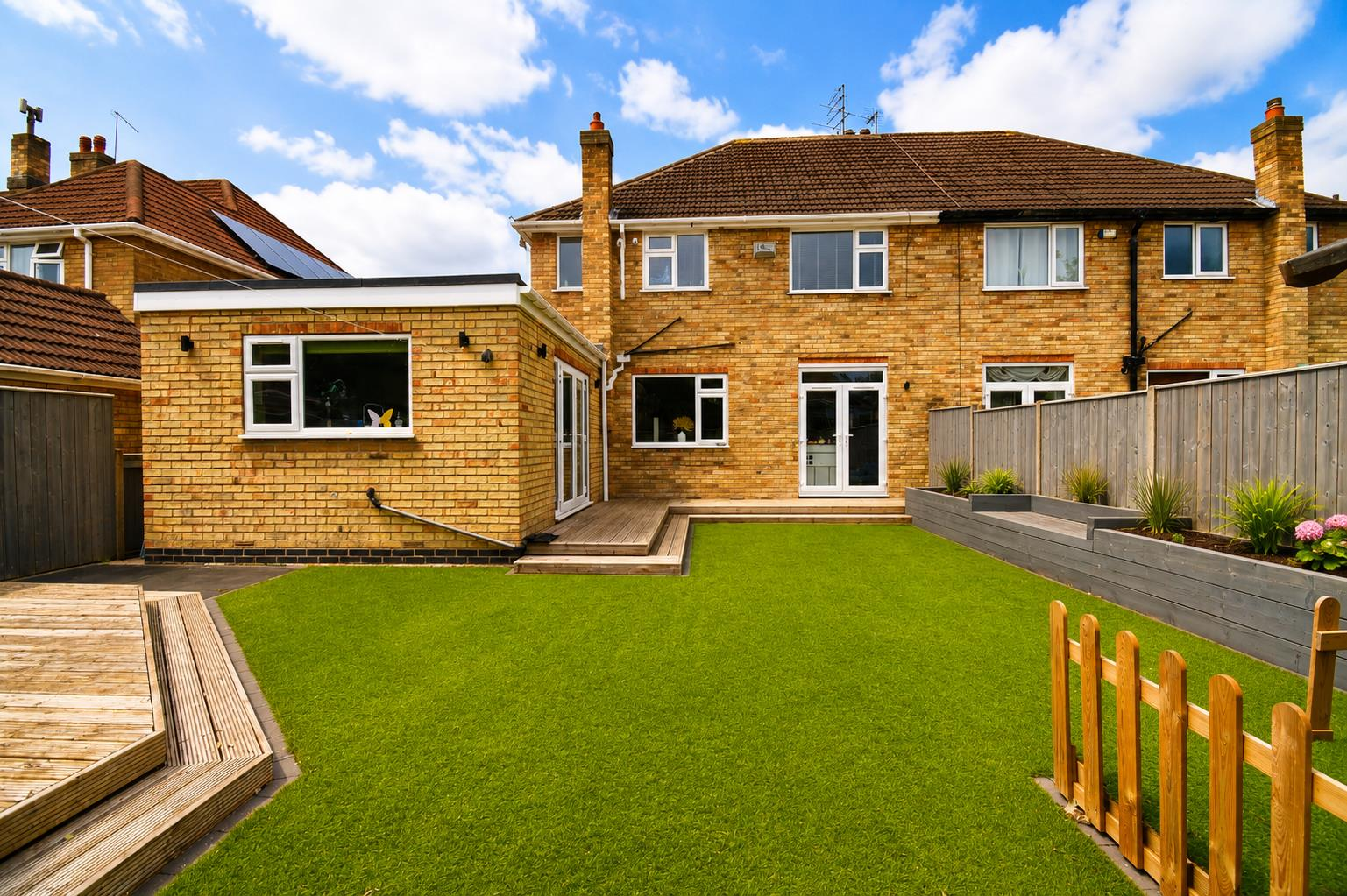 Tranby Lane, Anlaby, Hull Image 4