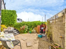 Fairwater Grove East, Cardiff thumb 3
