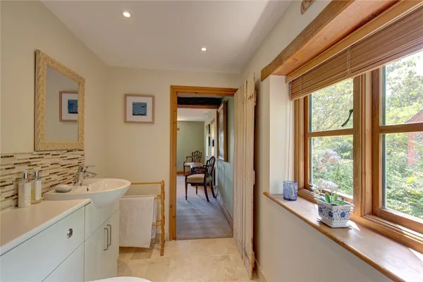 North Barningham Road, Bessingham, NR11 photo 18