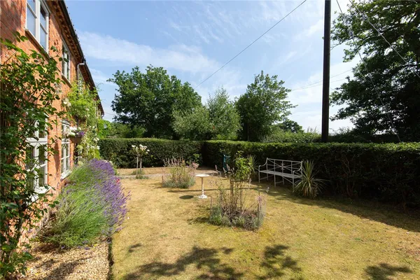 North Barningham Road, Bessingham, NR11 photo 32
