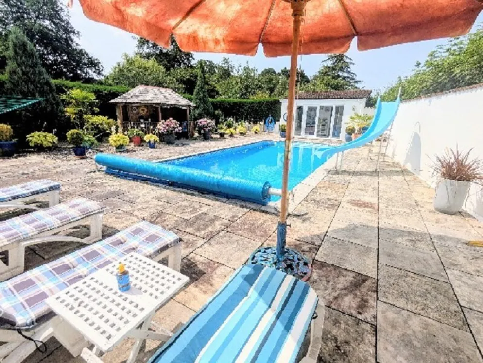 Property carousel item 2
