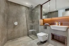 Nine Elms Point, 50 Wandsworth Road London SW8 photo 4