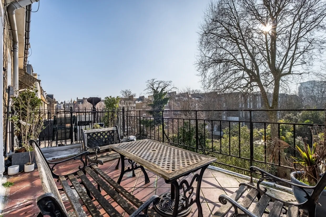 Earls Court Road Earls Court SW5 photo 6