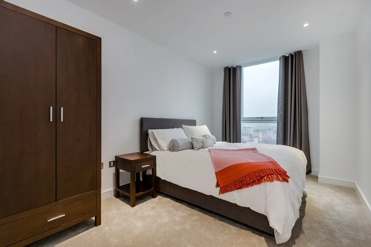 Nine Elms Point, 50 Wandsworth Road London SW8 photo 7