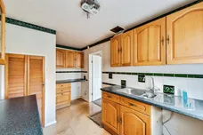 Moorland Road, Witney