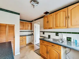 Moorland Road, Witney thumb 3