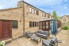 Holmeside Mews, Huddersfield