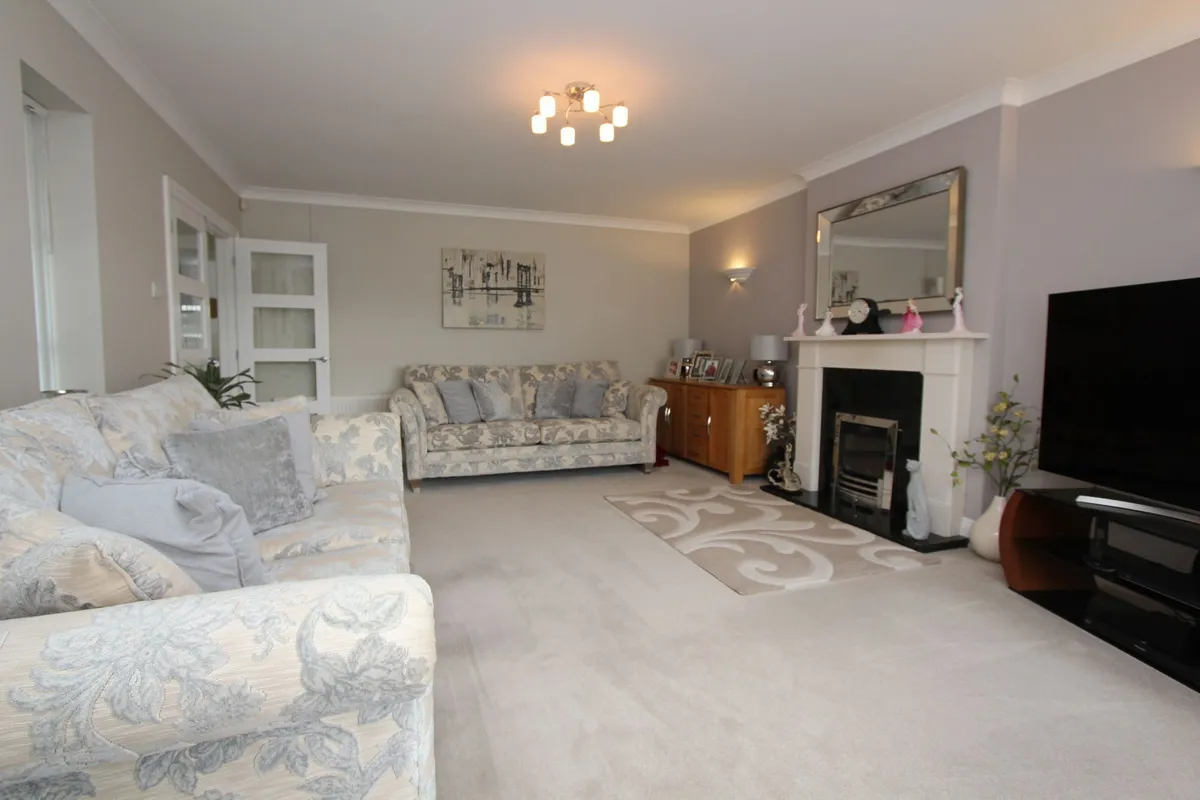 Lower Farm Court, Rhoose CF62