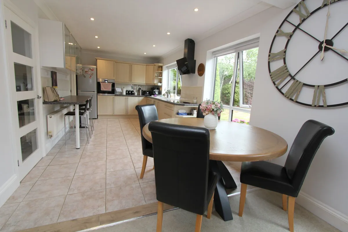 Lower Farm Court, Rhoose CF62