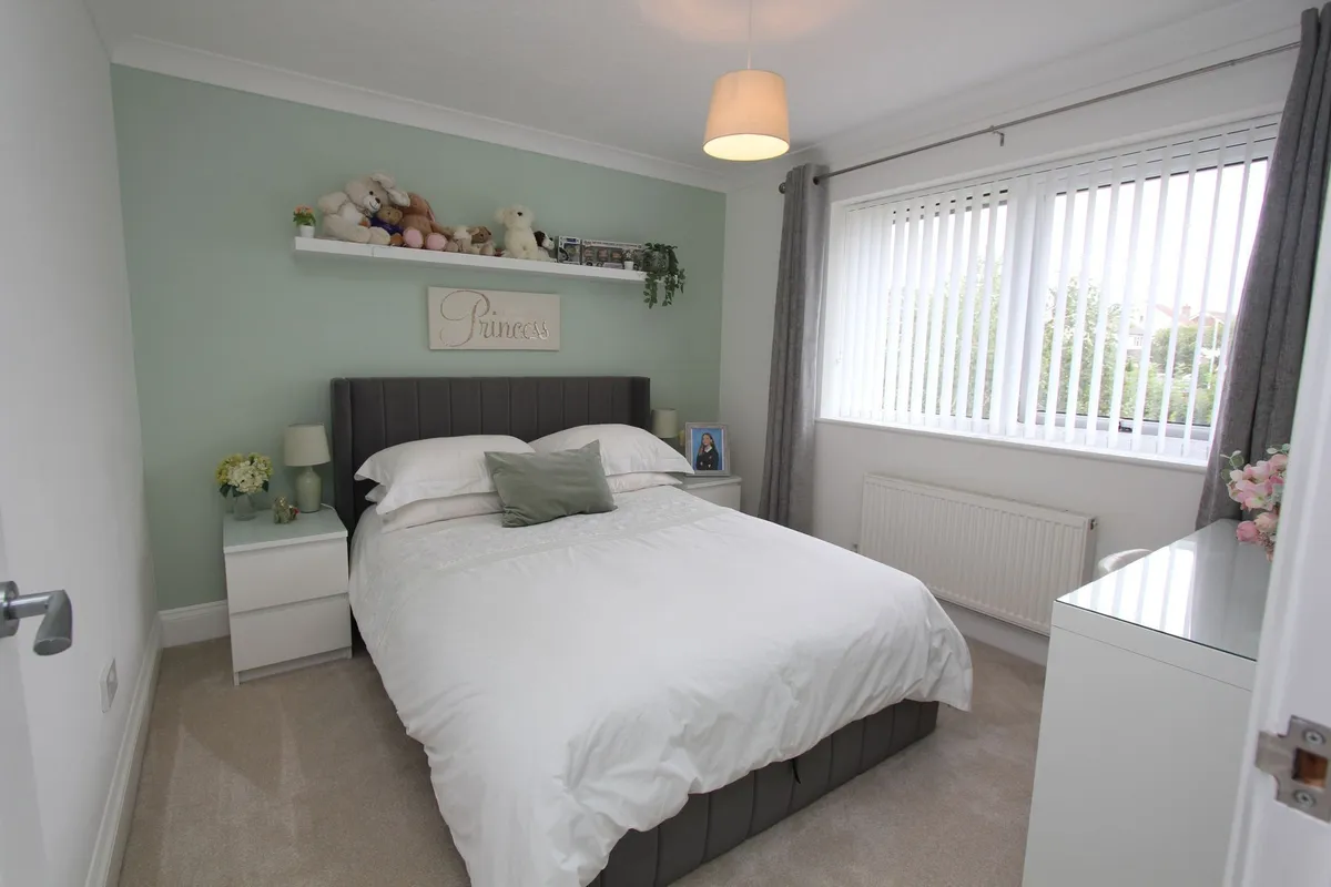 Lower Farm Court, Rhoose CF62
