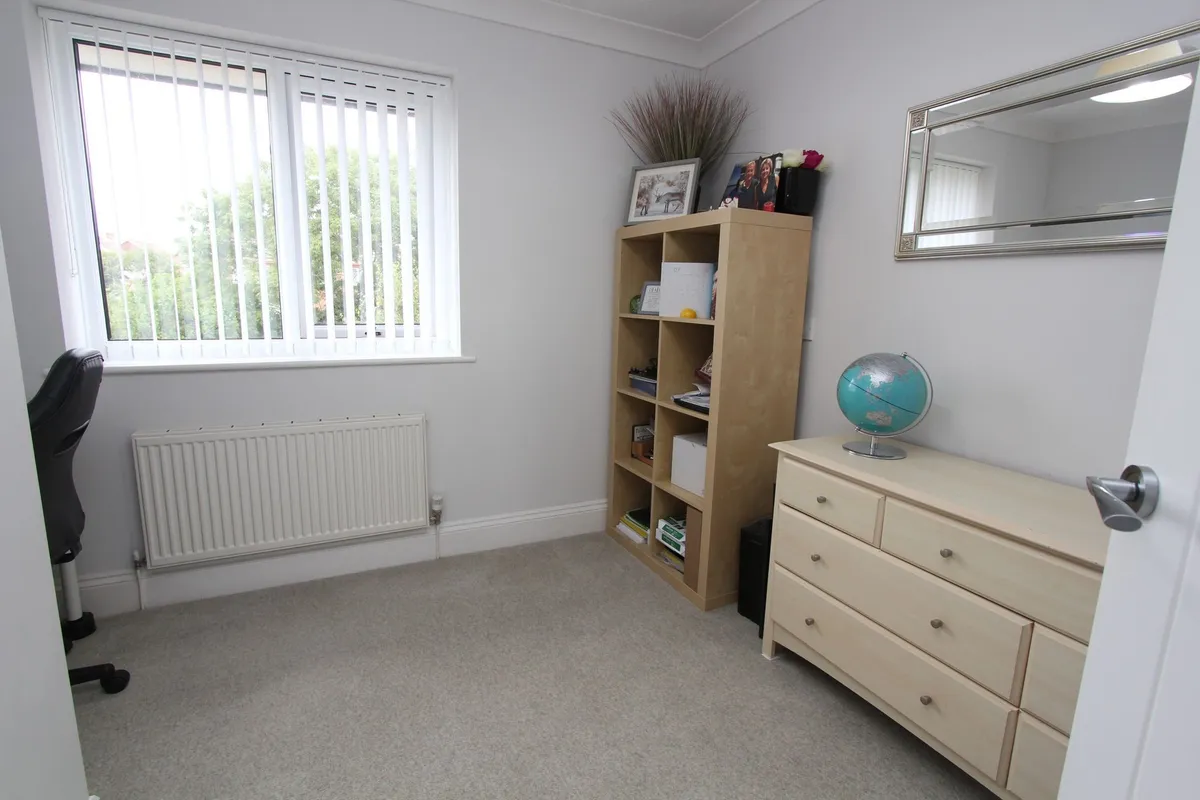 Lower Farm Court, Rhoose CF62