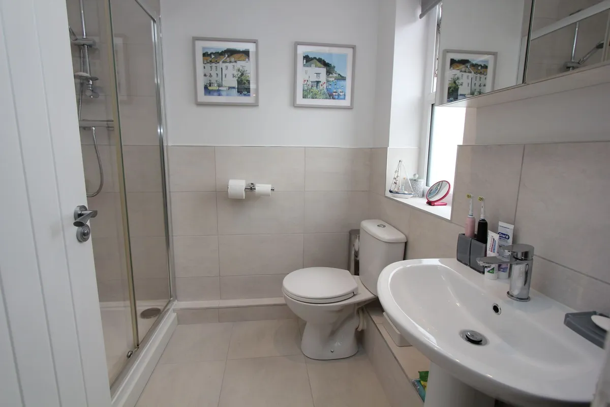 Lower Farm Court, Rhoose CF62
