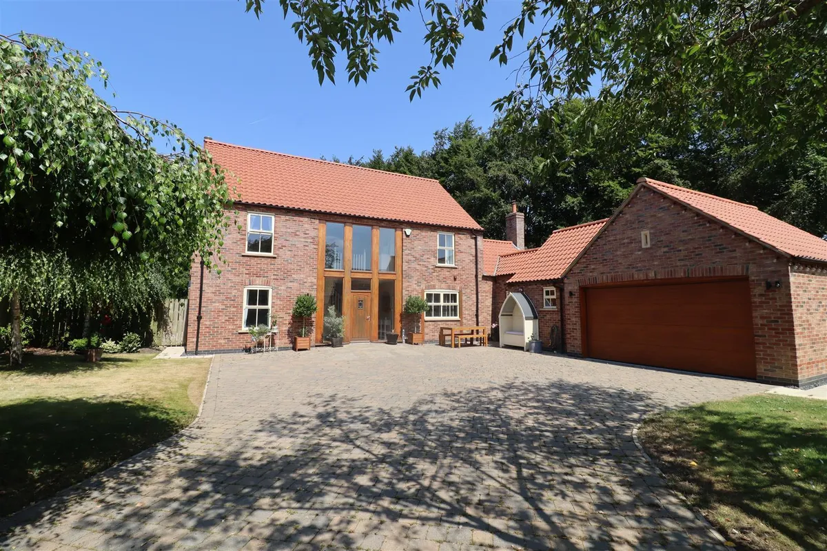 Marwood Lane, Holme-On-Spalding-Moor, York