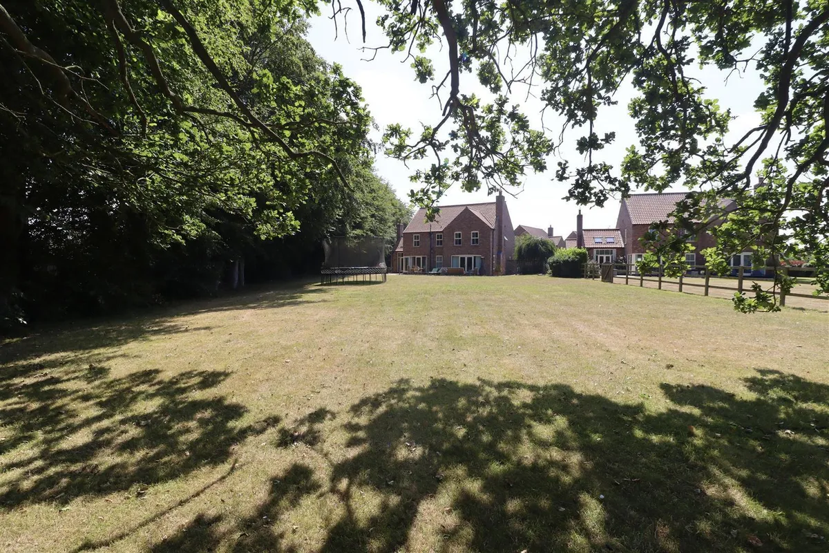 Marwood Lane, Holme-On-Spalding-Moor, York