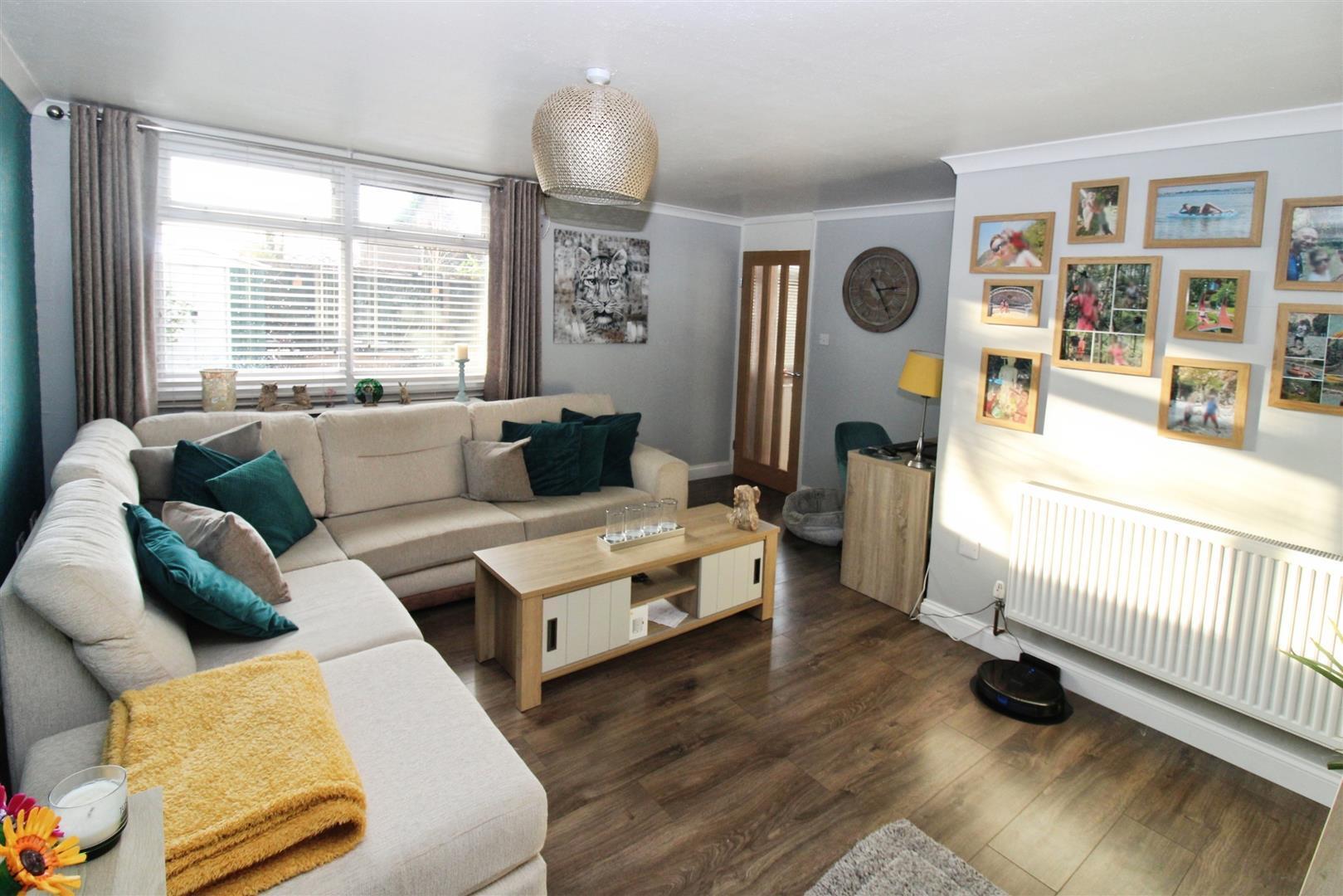 Stroud Crescent East, Bransholme, Hull Image 2