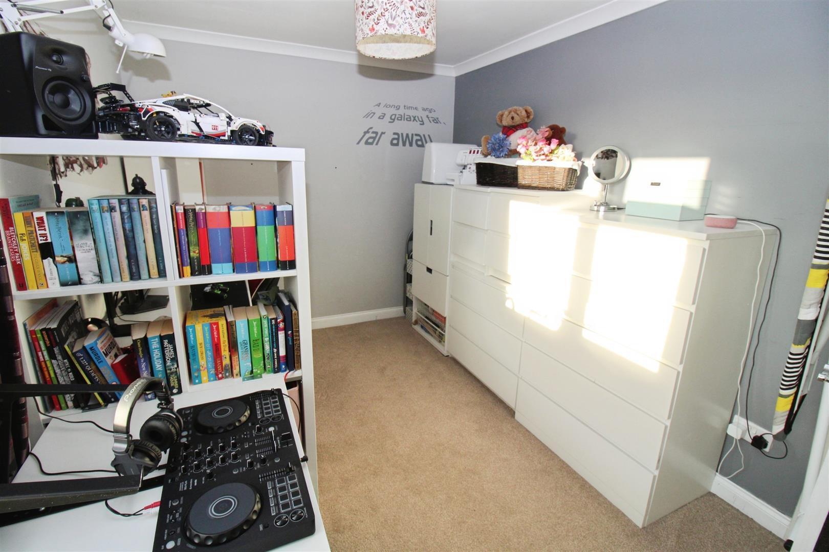 Stroud Crescent East, Bransholme, Hull Image 15