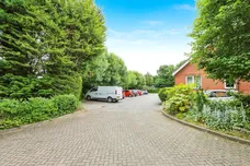 Collingwood Court, Royston